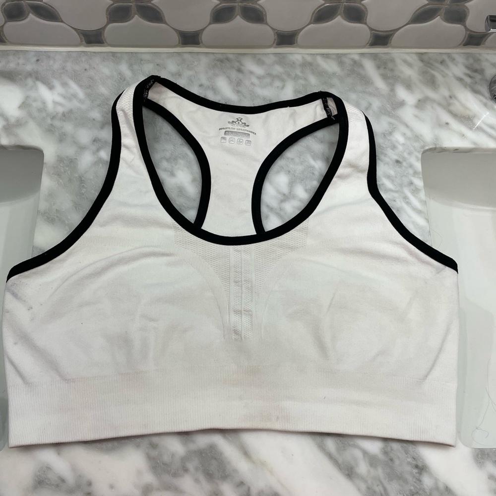 Sports bra